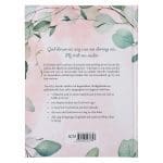 Omhels: 100 Oordenkings om te Weet God Hou Jou Naby (Hardeband) - Image 8