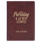 Pursuing God: 366 Daily Devotions (Faux Leather) - Image 11