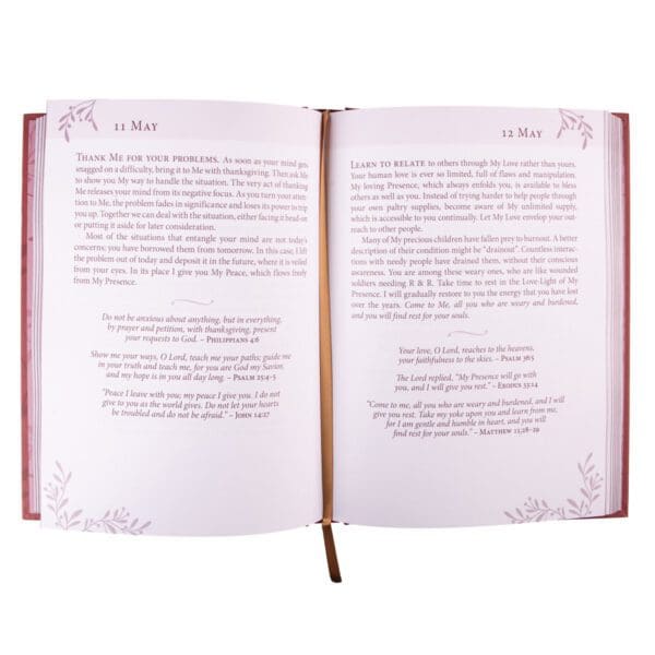 Jesus Calling: Enjoying Peace In His Presence Large Print (Hardcover) - Image 29
