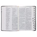 NLV Donkerblou en Oranje Kunsleer Standaard Bybel Met Duimgrepe - Image 17